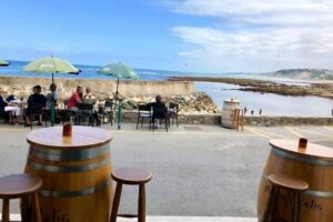 Biarritz & French Basque Coast Private Tour from San Sebastian - Stop 1: La Corniche Basque for cliffside views and fast photos