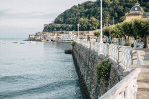 Bike Tour in San Sebastian - Timing, meeting point, and the 2.5-hour pace
