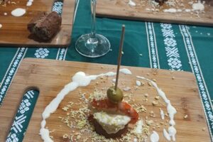 Pintxo Workshop and Fest in the secret kitchen - The wine tasting: local pairings built into your cooking