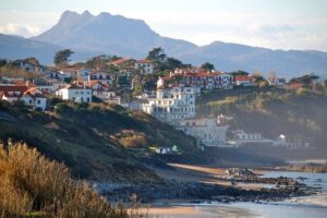 Private Bayonne, Biarritz & St Jean de Luz from San Sebastian - Bayonne’s medieval streets, UNESCO cathedral, and the chocolate factor