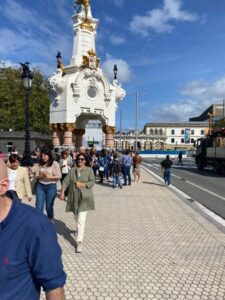 San Sebastián: Cultural Walking Tour - Meeting at Bulebarreko Kioskoa and the 450m Start-to-Finish Plan