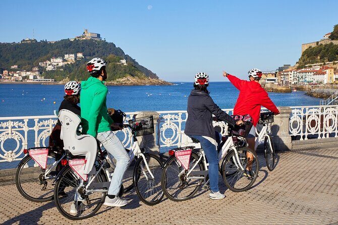 San Sebastian E-bike trour: Basque History and Cultural. - Bay views at Zurriola Hondartza and the Kursaal crossroads