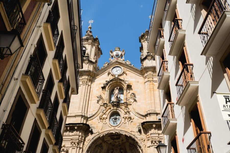 San Sebastian Food Tour: Pintxo Tasting Paired with Wines - How the 3-Hour Route Usually Feels: Relaxed, Not Rushed