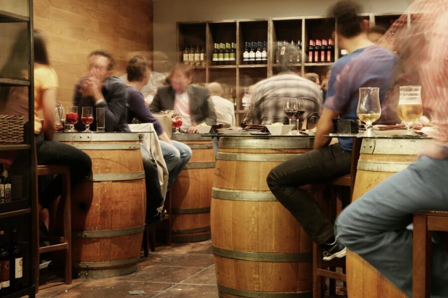 San Sebastian: Historical Walking Tour with Pintxo and Drink - Starting point: Biblioteca Municipal Central and an easy meet-up