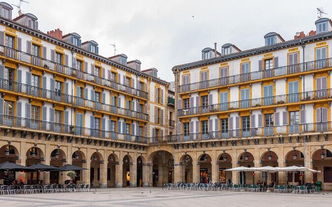 San Sebastian Lunch Time Pintxo Tour with Wine - Key things to know before you go