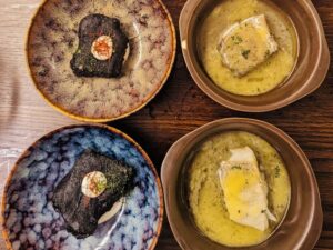 San Sebastian: Market, Pintxos and Wine Tasting Tour - Getting started at McDonald’s: a simple meetup that keeps things moving