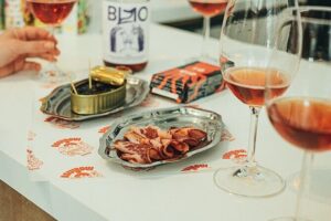 The Real Basque Way: San Sebastian, Beyond the Stars - Parte Vieja: tortilla, the kokotxa market line, and a chocolate workshop bridge